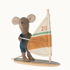 Maileg BEACH MICE, SURFER LITTLE SISTER -Toy Discount Store maileg beach mice surfer little brother